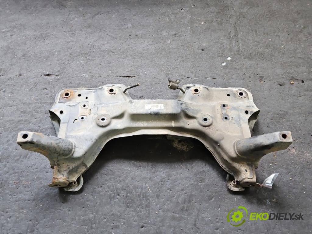Fiat Punto Grande 1.4 8V 77 HP manual 57 kW 1368 cm3 3- výstuha motora 