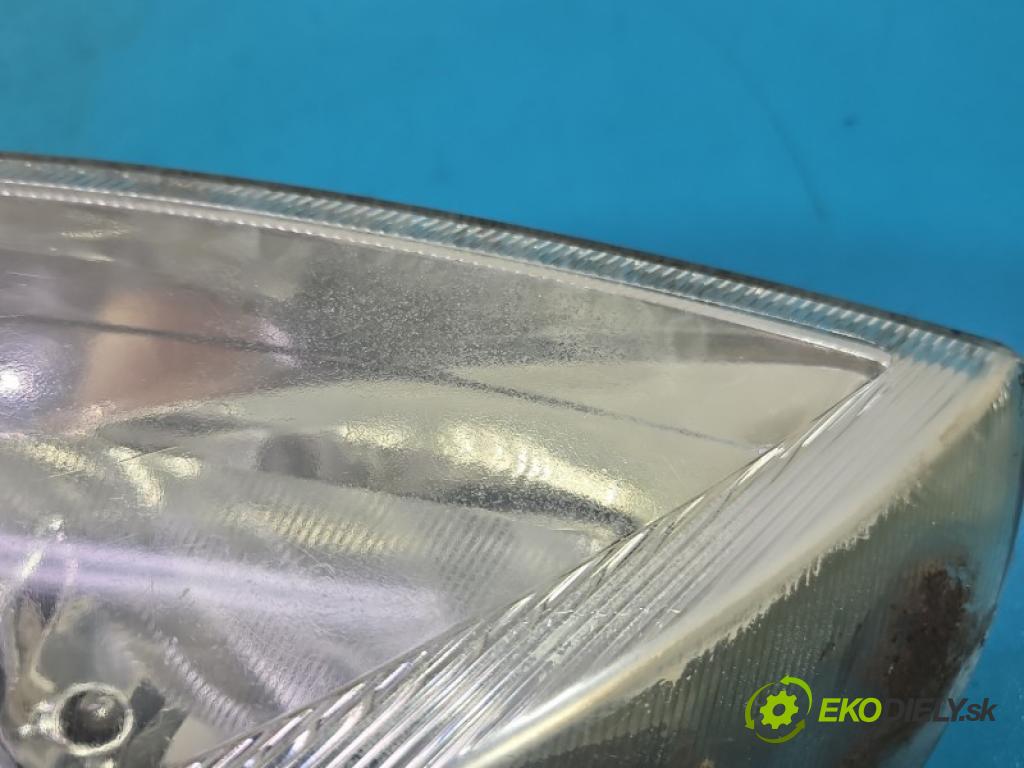 Opel Corsa C 2000-2006 1.0 12V 58 HP manual 43 kW 973 cm3 5- Reflektor: ľavý 0301172201 (Kľučka dverí ostatné)