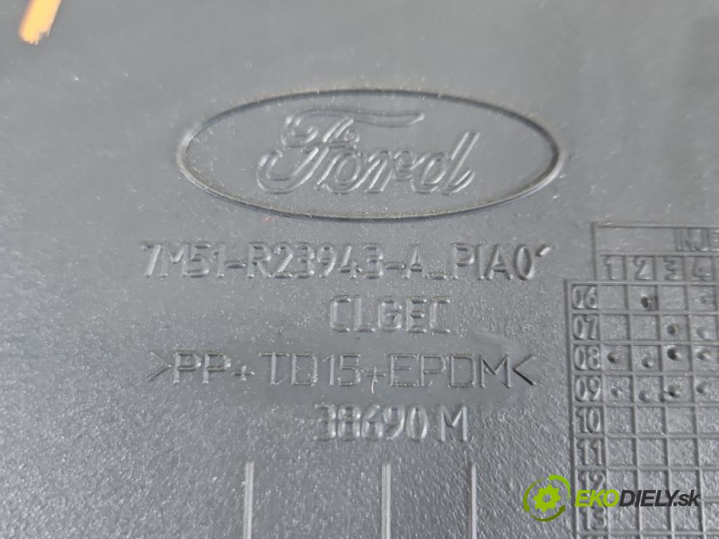 Ford Kuga Mk1 2008-2013 2.0 TDCI 136 HP manual 100 kW 1997 cm3 5- Čalounictví: dvere predné ľavé 7M51-R23943-A