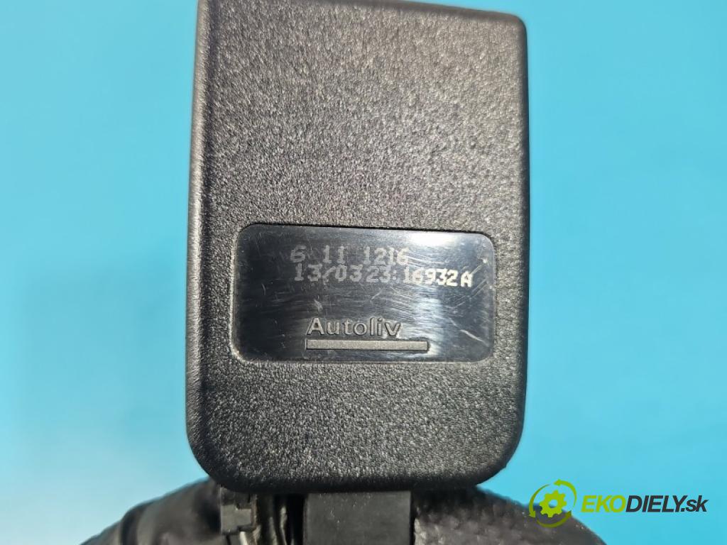 Citroen C4 I 2004-2011 1.4 16V 88 HP manual 65 kW 1360 cm3 5- pas bezpečnosť: predné ľavý