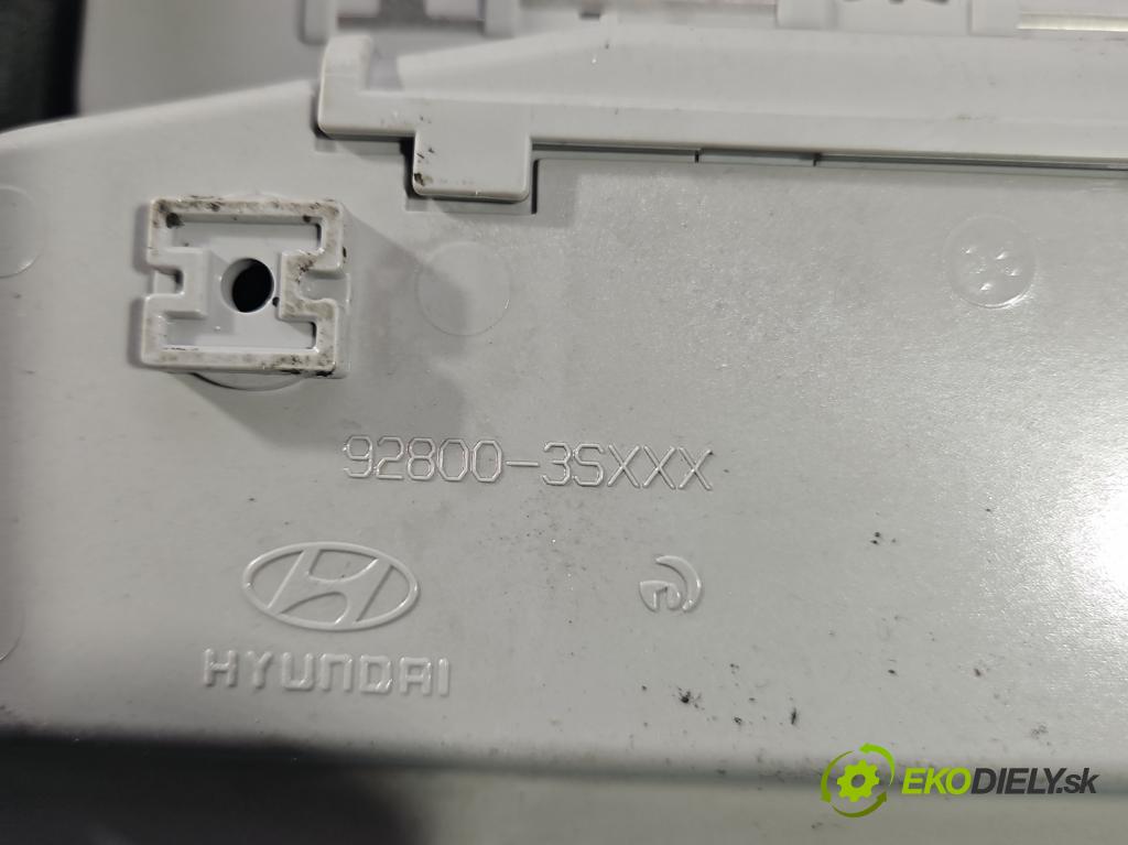 Hyundai I40 1.7 crdi 136 HP manual 100 kW 1685 cm3 5- svetlo / reflektor interiéra 92800-3SXXX