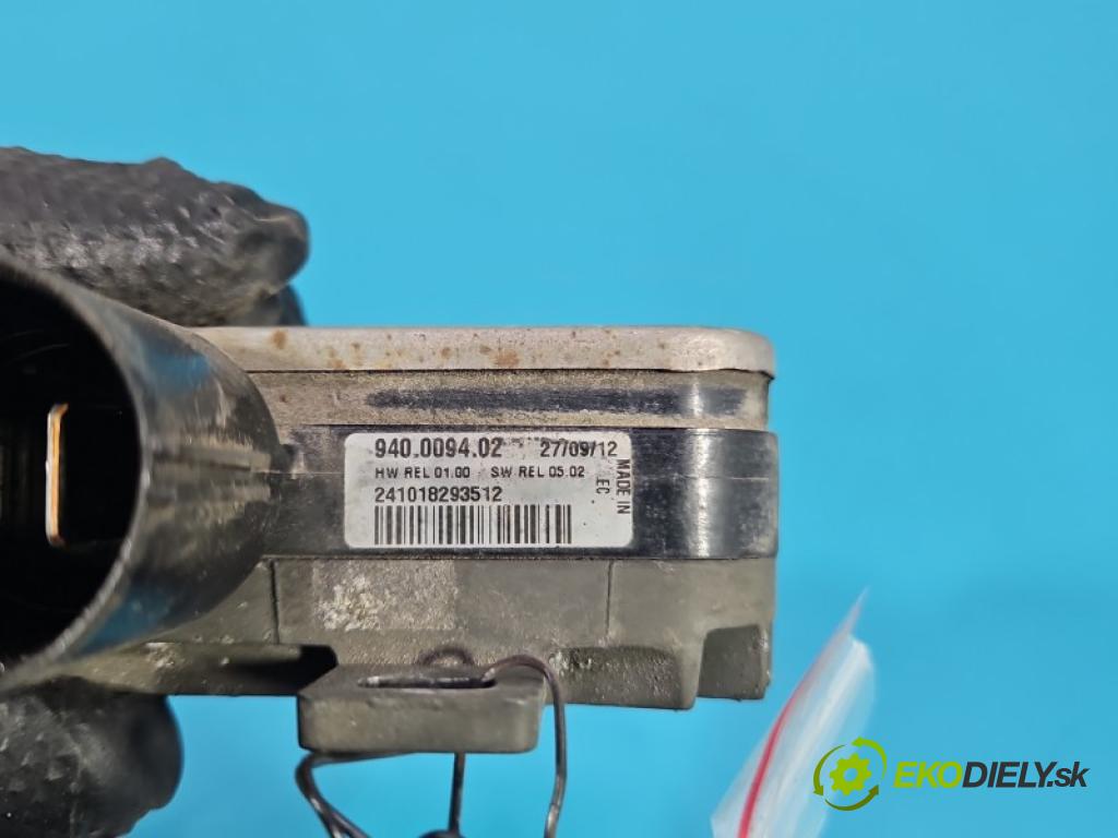 Volvo XC60 I 2008-2017 3.2 R6 automatic 179 kW 3192 cm3 5- Relé: ventilátoru 940009402