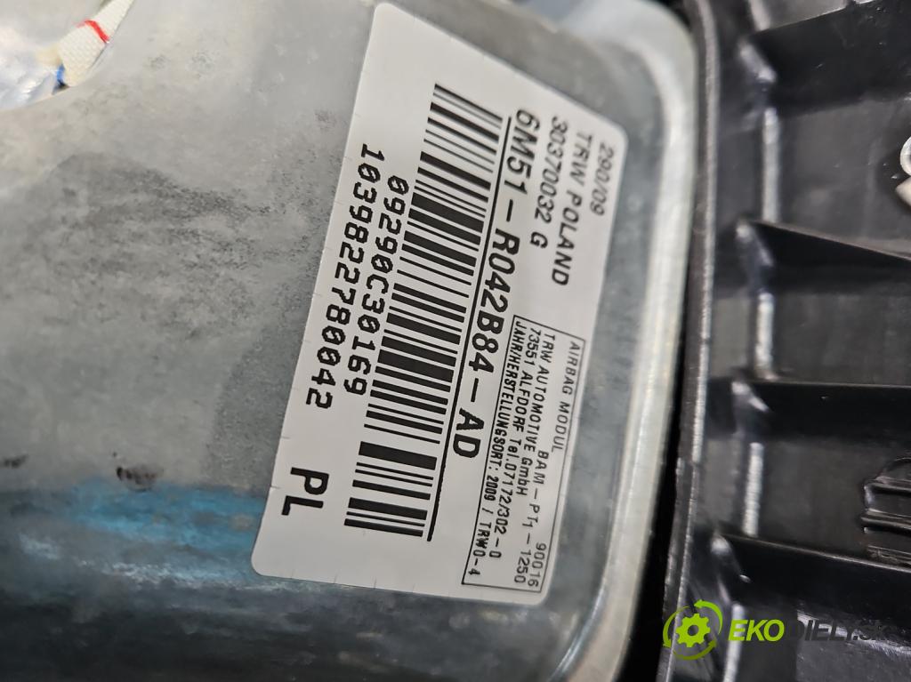 Ford Kuga Mk1 2008-2013 2.0 TDCI 136 HP manual 100 kW 1997 cm3 5- kokpit,pristrojová doska rozdeľovacia