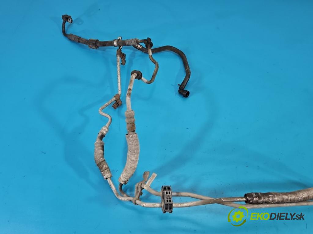 Volvo XC60 I 2008-2017 3.2 R6 automatic 179 kW 3192 cm3 5- trubka posilovač 31340878