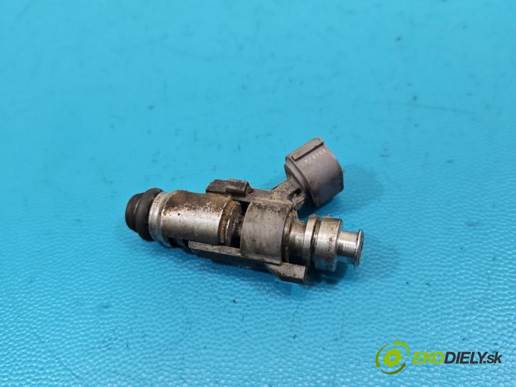 Citroen C4 I 2004-2011 1.4 16V 88 hp manual 65 kW 1360 cm3 5- vstřikovač benzín: PM012