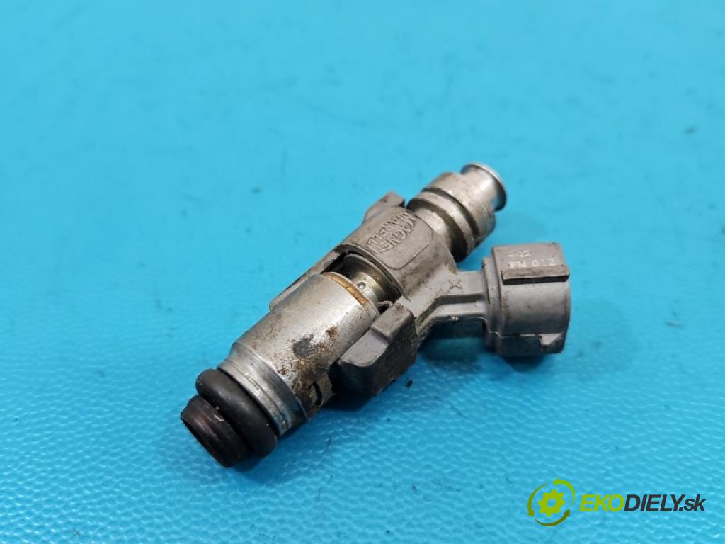 Citroen C4 I 2004-2011 1.4 16V 88 hp manual 65 kW 1360 cm3 5- vstřikovač benzín: PM012