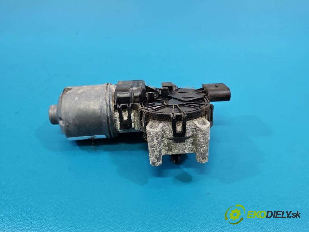 Ford Kuga Mk1 2008-2013 2.0 TDCI 136 HP manual 100 kW 1997 cm3 5- motor stieračov predné 390241696