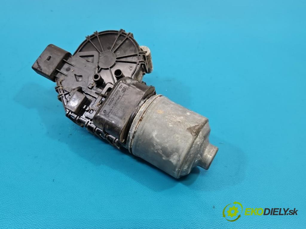 Ford Kuga Mk1 2008-2013 2.0 TDCI 136 HP manual 100 kW 1997 cm3 5- motor stieračov predné 390241696
