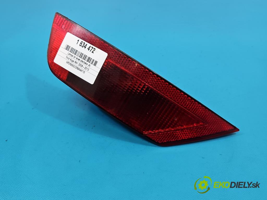 Ford Kuga Mk1 2008-2013 2.0 TDCI 136 HP manual 100 kW 1997 cm3 5- svetlo / reflektor zadné ľavé nárazník 8V41-15K273