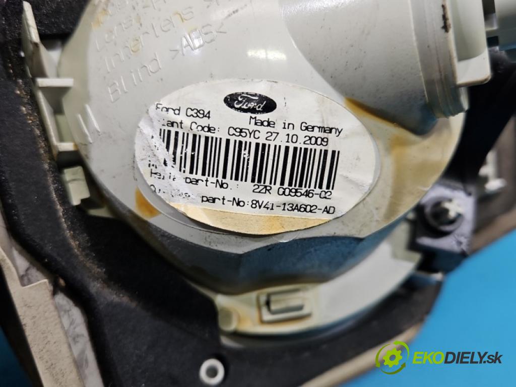 Ford Kuga Mk1 2008-2013 2.0 TDCI 136 HP manual 100 kW 1997 cm3 5- svetlo / reflektor zadné pravé kufrové dvere 8V41-13A602-AD
