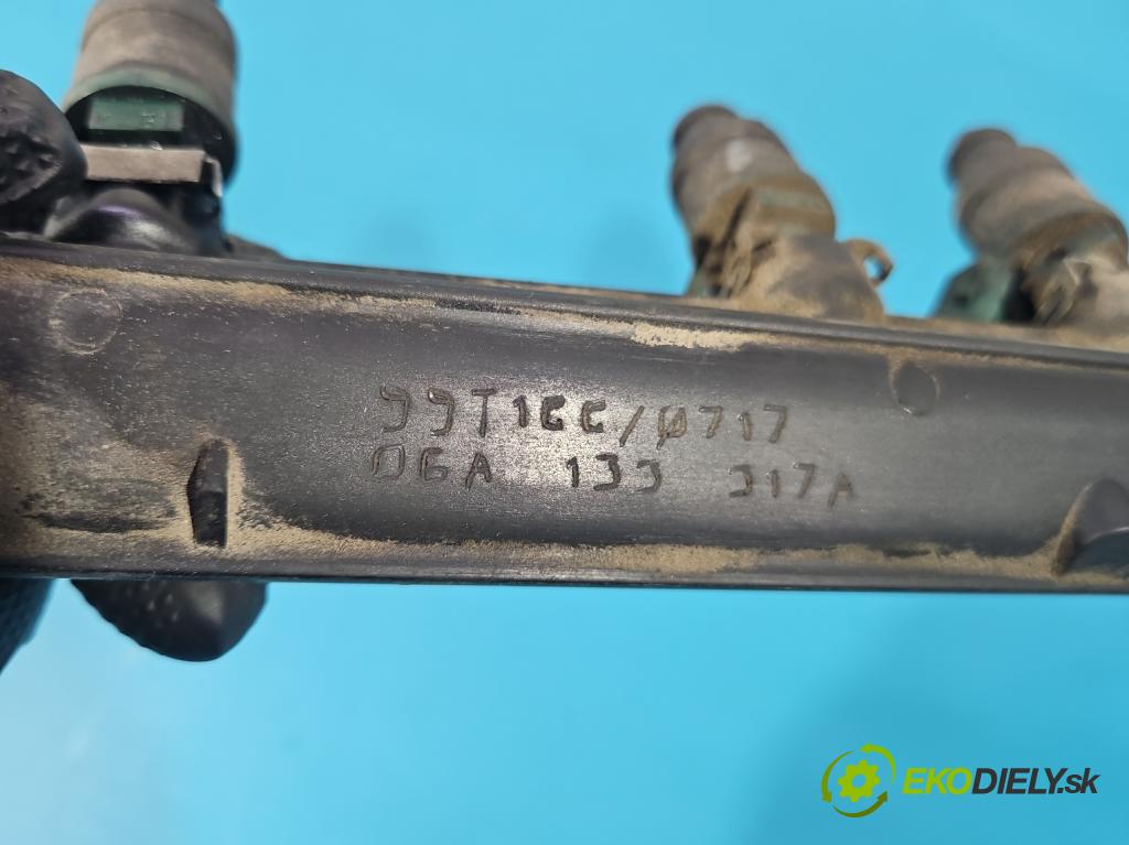 Seat Toledo II 1998-2004 1.6 8V 101 HP manual 74 kW 1595 cm3 4- vstrek benzín 037906031AA