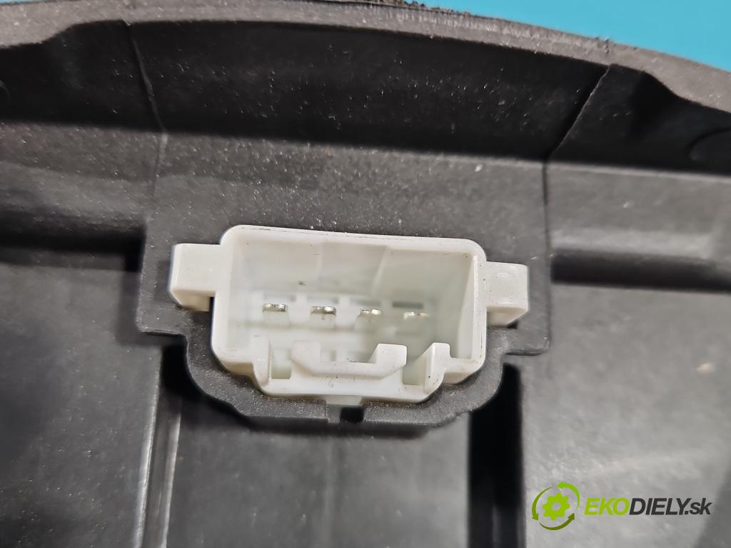 Mazda 6 III GJ 2012-2024 2.0 16V 145 HP manual 107 kW 1998 cm3 5- reproduktory komplet 66960KA085