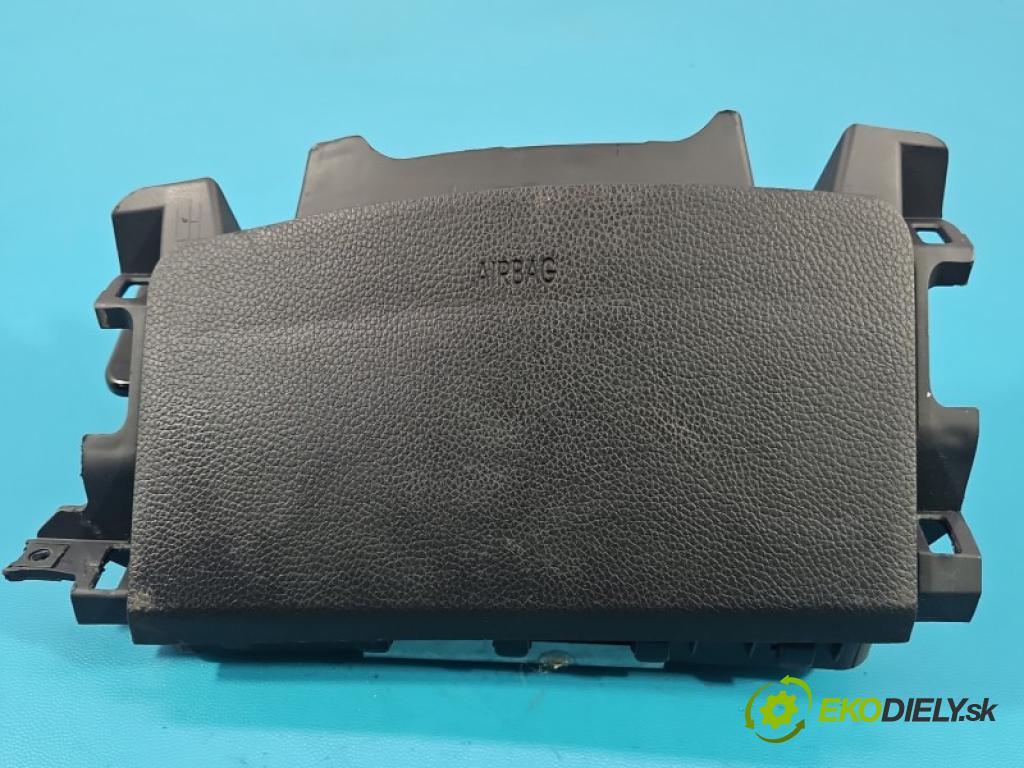 Hyundai I40 1.7 crdi 136 HP manual 100 kW 1685 cm3 5- airbag vzduch: 3Z5691010RY