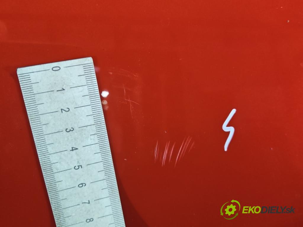 Renault Clio V 2019- 1.6 16v 91KM automatic 67 kW 1598 cm3 5- dveře zadní levé  (Klika dveří ostatní)