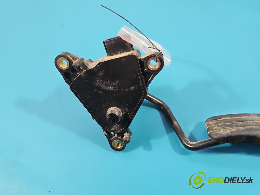 Renault Scenic II 2003-2009 2.0 16V 135 HP manual 99 kW 1998 cm3 5- pedal plyn potenciometr: 8200159645