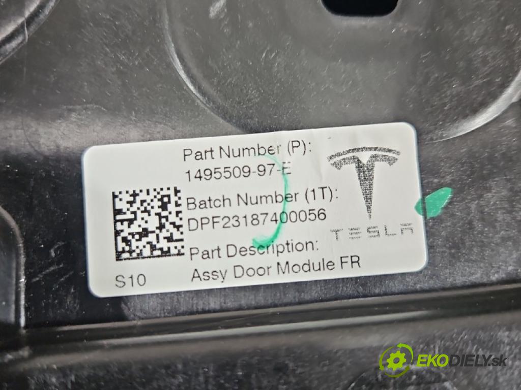 Tesla Model Y 0.0 automatic 378 kW  5- mechanizmus okna predné pravý 1495509-97-E
