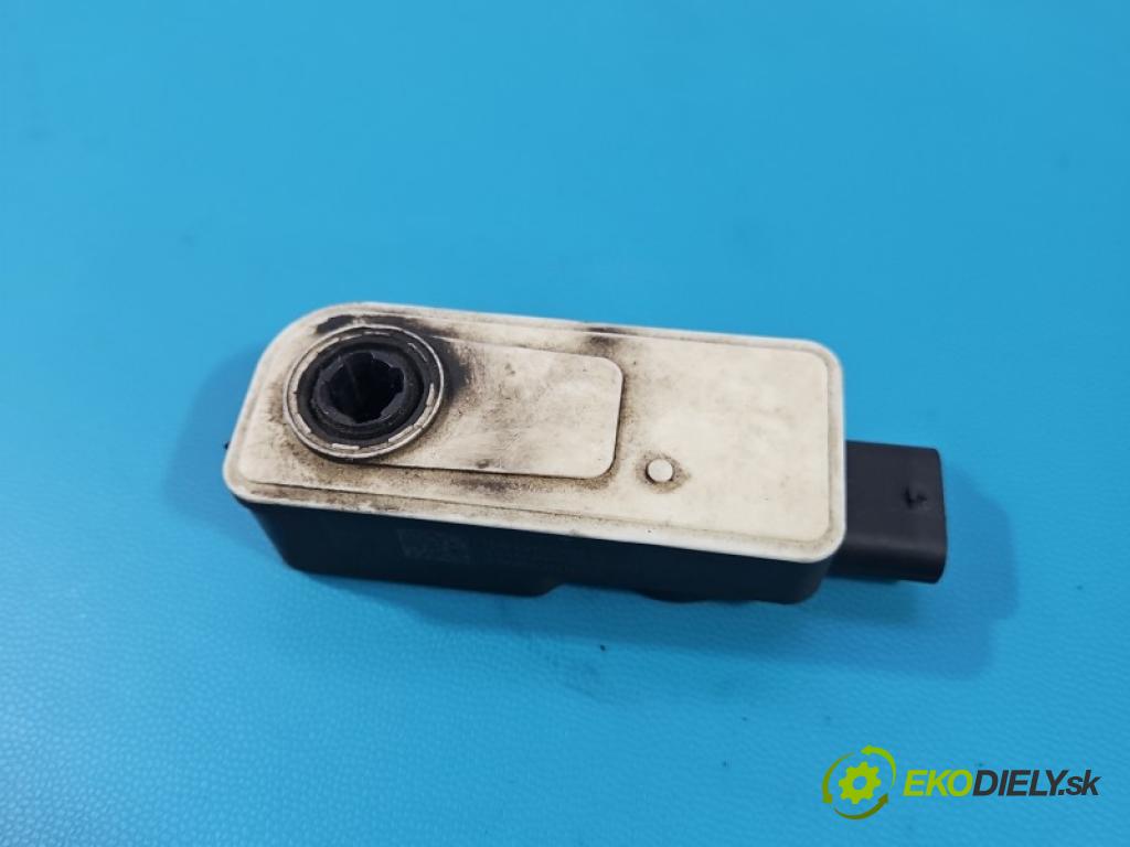 Tesla Model Y 0.0 automatic 378 kW  5- motorek 1097767-00-B