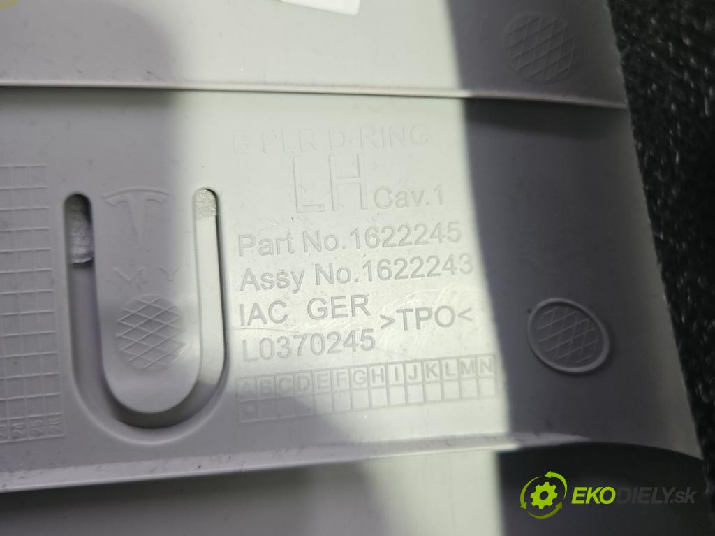 Tesla Model Y 0.0 automatic 378 kW 5- kryt plast 1622225-00-E