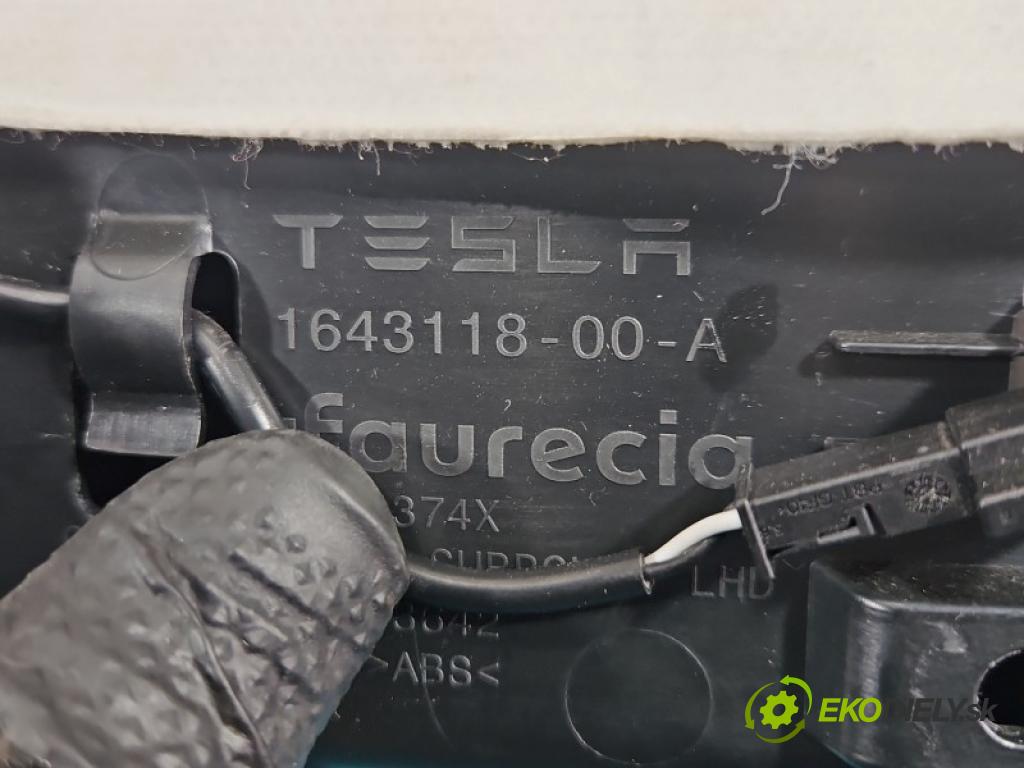 Tesla Model Y 0.0 automatic 378 kW  5- kastlík 1643118-00-A