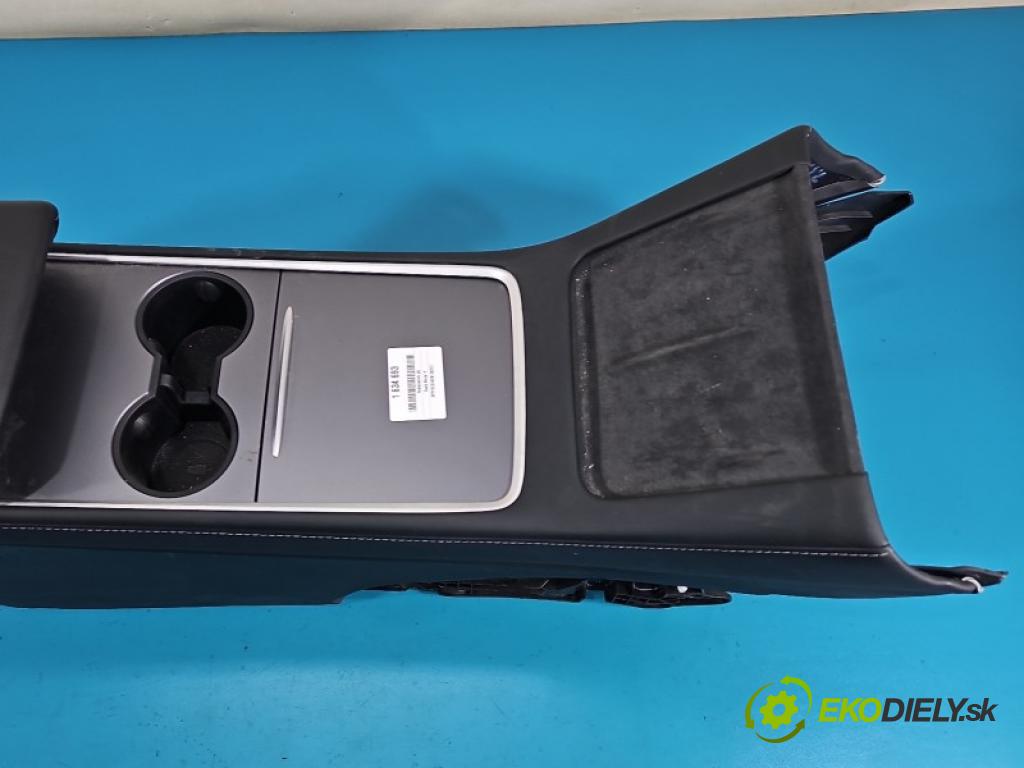 Tesla Model Y 0.0 automatic 378 kW  5- loketní opěrka P1108494 (Loketní opěrka)
