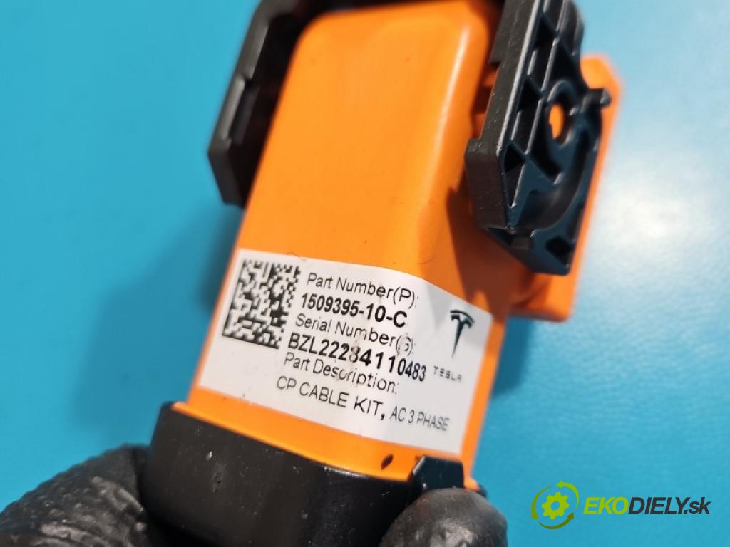 Tesla Model Y 0.0 automatic 378 kW  5- Balíček: 1509395-10-C