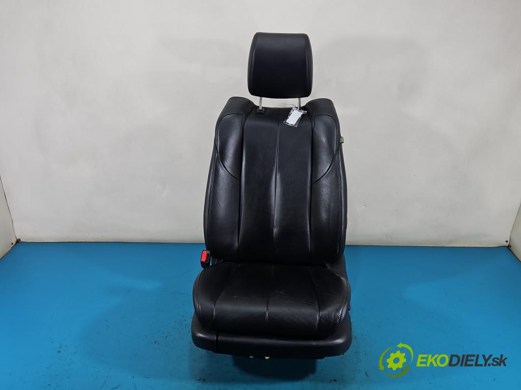 Mazda Cx-7 2.2 MZR-CD: 173KM manual 127 kW 2184 cm3 5- Sedačka ľavý  (Sedadlo)