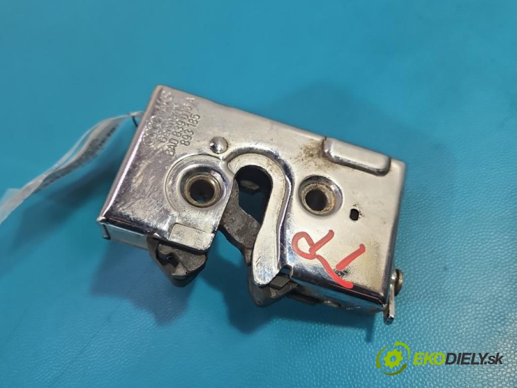 Audi 80 B4 1991-1994 2.0 8V 116 HP manual 85 kW 1984 cm3 4- zámok zadné pravý 8A0839016A