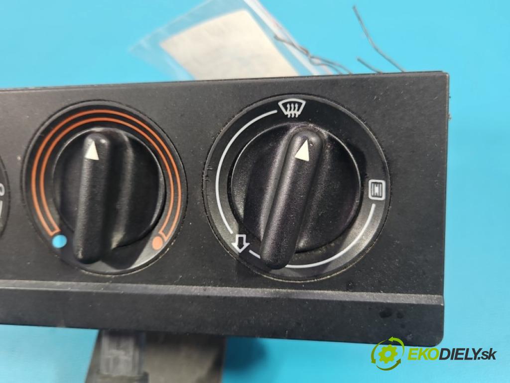 Audi 80 B4 1991-1994 2.0 8V 116 hp manual 85 kW 1984 cm3 4- palubní deska panel topení 8A1819073