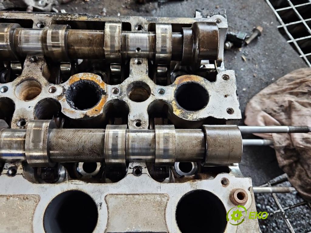 Ford Kuga Mk1 2008-2013 2.0 TDCI 136 HP manual 100 kW 1997 cm3 5- Hlava: motora 9641752610