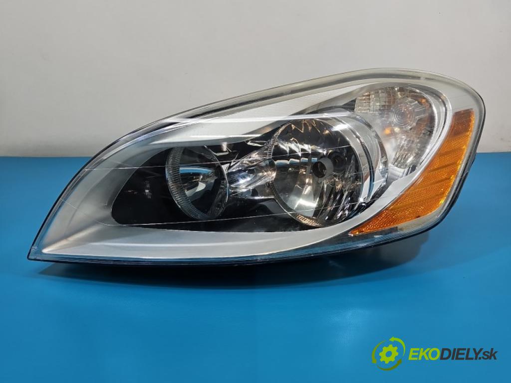 Volvo XC60 I 2008-2017 3.2 R6 automatic 179 kW 3192 cm3 5- Reflektor: ľavý 30763143 (Kľučka dverí ostatné)