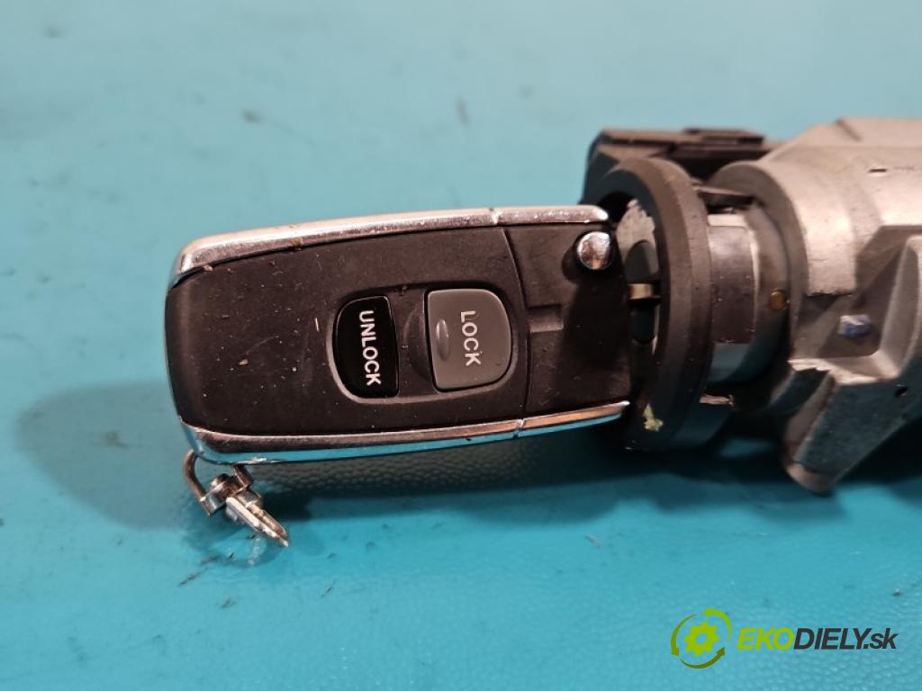 Mazda 3 I BK 2003-2009 1.3 16V 84KM manual 62 kW 1349 cm3 5- riadiaca jednotka motora 279721-2240
