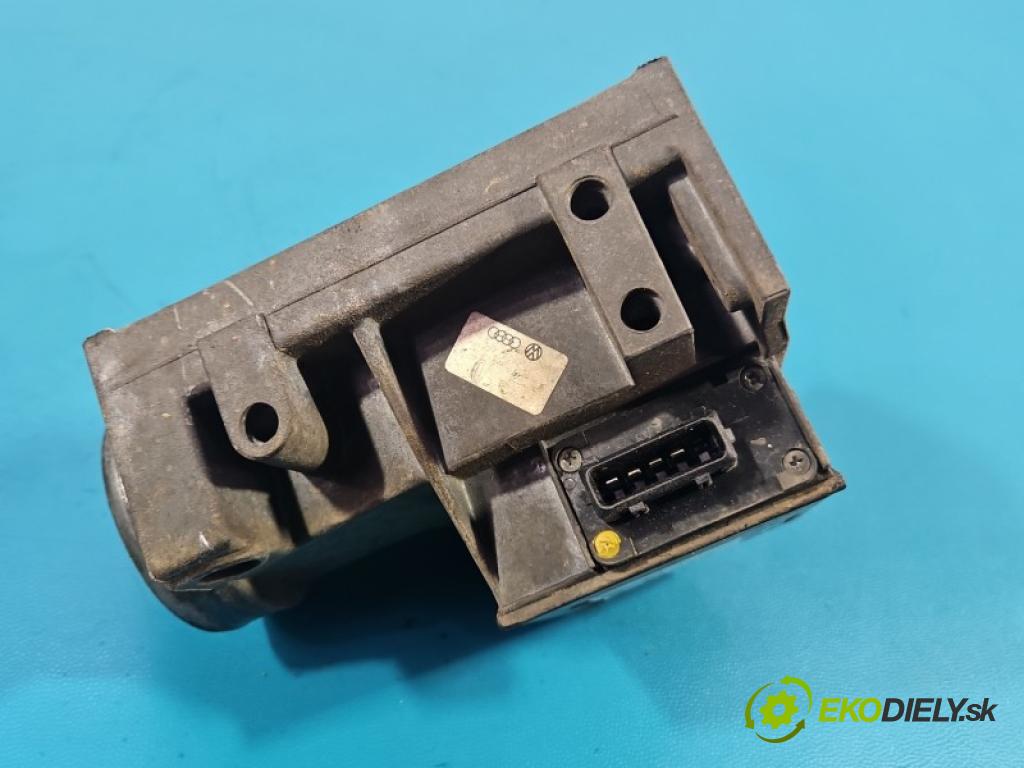 Audi 80 B4 1991-1994 2.0 8V 116 hp manual 85 kW 1984 cm3 4- váha vzduchu 0280202130 (Snímač hmotnosti vzduchu)
