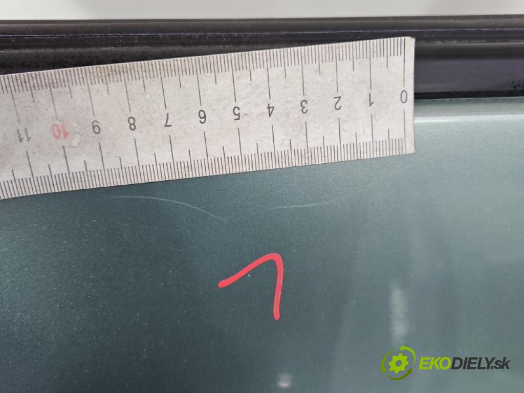 Mazda 3 I BK 2003-2009 1.3 16V 84KM manual 62 kW 1349 cm3 5- dveře zadní pravé  (Klika dveří ostatní)