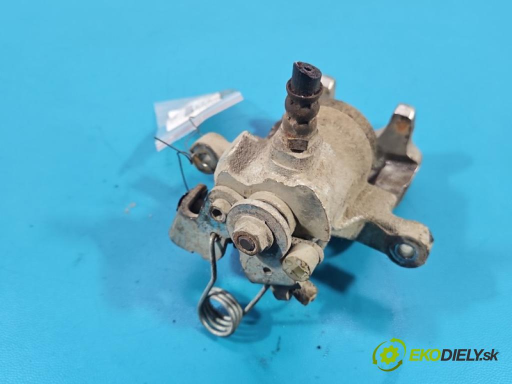 Audi 80 B4 1991-1994 2.0 8V 116 HP manual 85 kW 1984 cm3 4- brzdič zadné pravý  (Kľučka dverí ostatné)