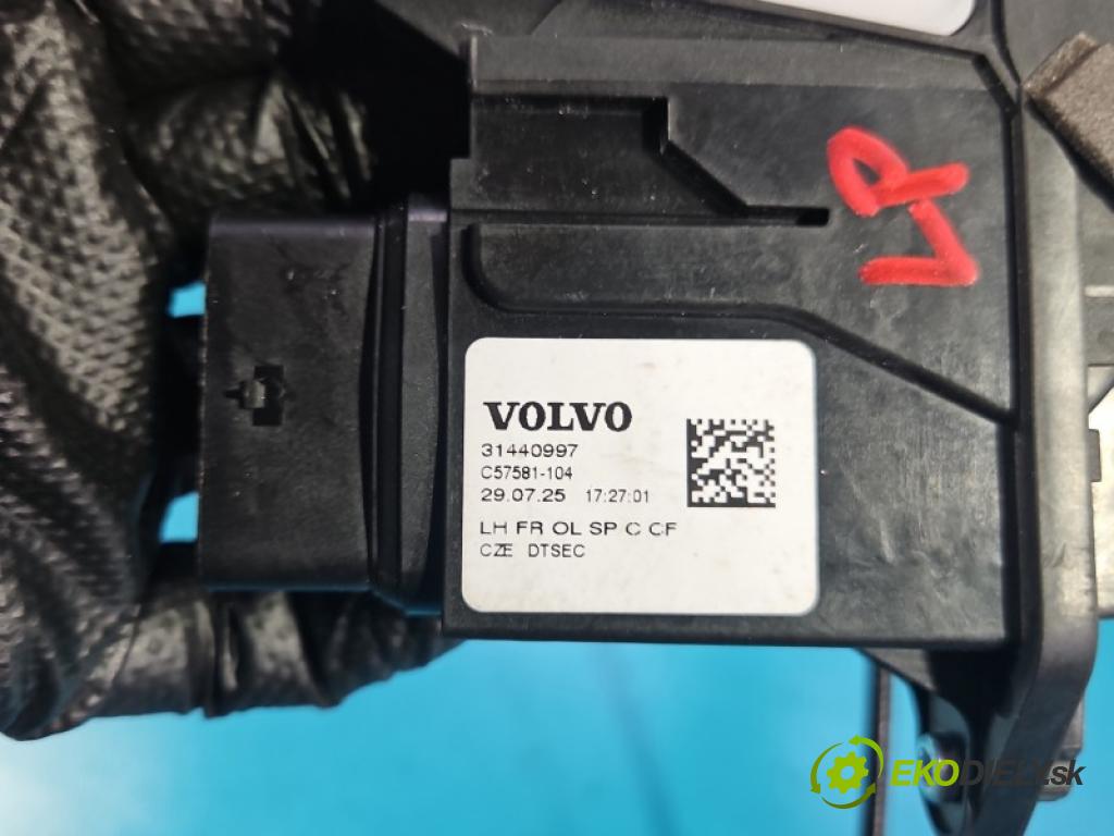 Volvo XC40 2017- 2.0 T B3 163 hp automatic 120 kW 1969 cm3 5- zámek přední levý 31440997