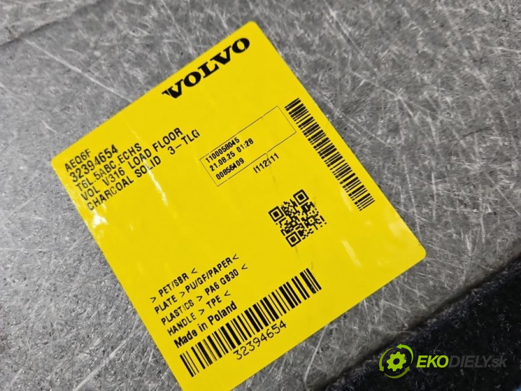 Volvo XC40 2017- 2.0 T B3 163 hp automatic 120 kW 1969 cm3 5- koberec do auta kufra: 32394654