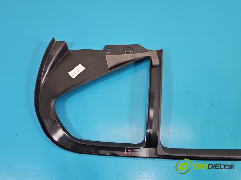 Volvo XC40 2017- 2.0 T B3 163 HP automatic 120 kW 1969 cm3 5- kryt plast 31455063