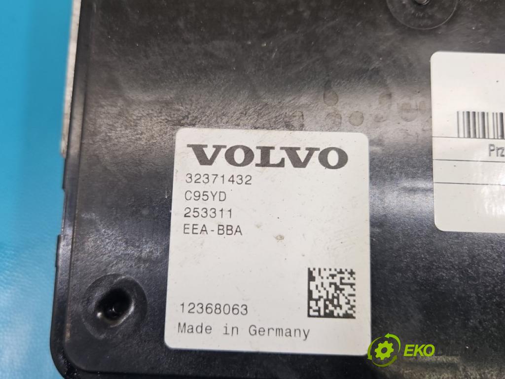 Volvo XC40 2017- 2.0 T B3 163 hp automatic 120 kW 1969 cm3 5- měnič aktuální: 32371432