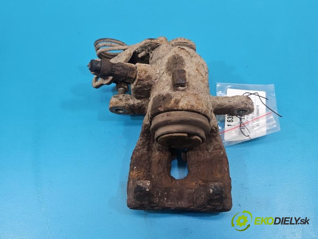Ford Kuga Mk1 2008-2013 2.0 TDCI 136 HP manual 100 kW 1997 cm3 5- brzdič zadné pravý  (Kľučka dverí ostatné)