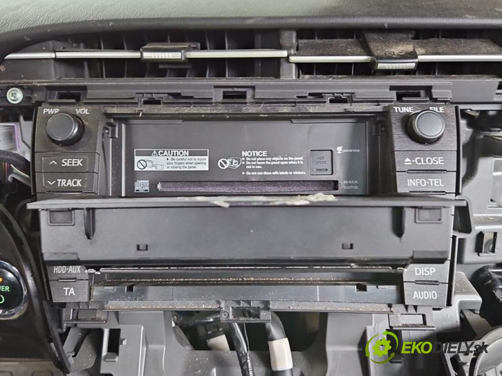 Toyota Prius III XW30 2009-2015 1.8 16V 99 hp automatic 73 kW 1798 cm3 5- Radio továrna: 86120-47400