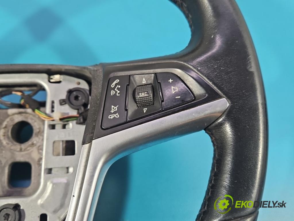 Opel Astra IV 2009-2015 1.7 cdti 110 hp manual 81 kW 1686 cm3 5- volant 13351021 (Volant)