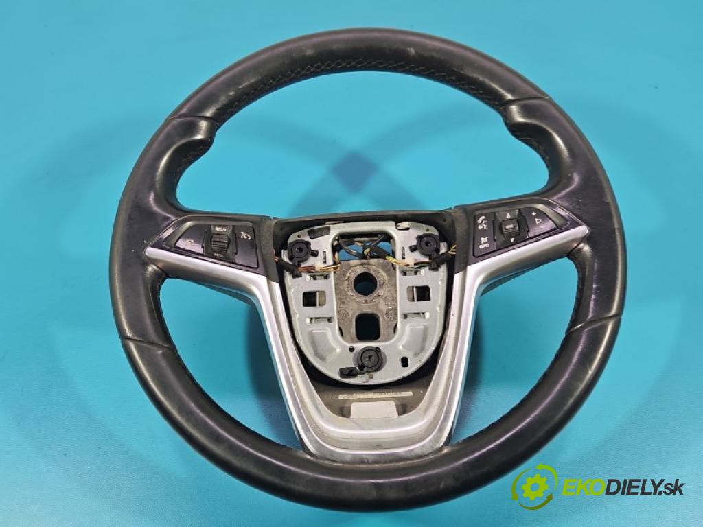 Opel Astra IV 2009-2015 1.7 cdti 110 hp manual 81 kW 1686 cm3 5- volant 13351021 (Volant)