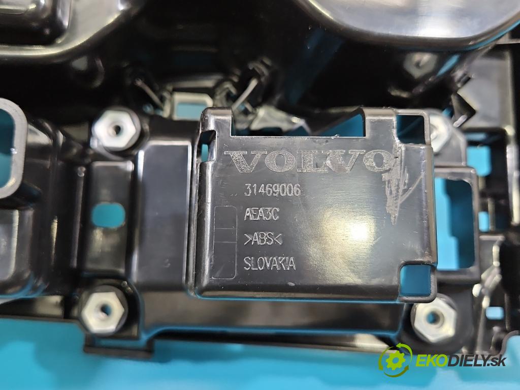 Volvo XC40 2017- 2.0 T B3 163 HP automatic 120 kW 1969 cm3 5- Rukojeť: na nápoje: 31469006 (Držiak (úchyt) na nápoje)