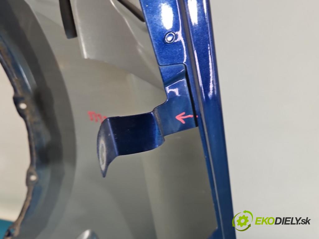 Tesla Model Y 0.0 automatic 378 kW  5- blatnik přední pravý  (Klika dveří ostatní)