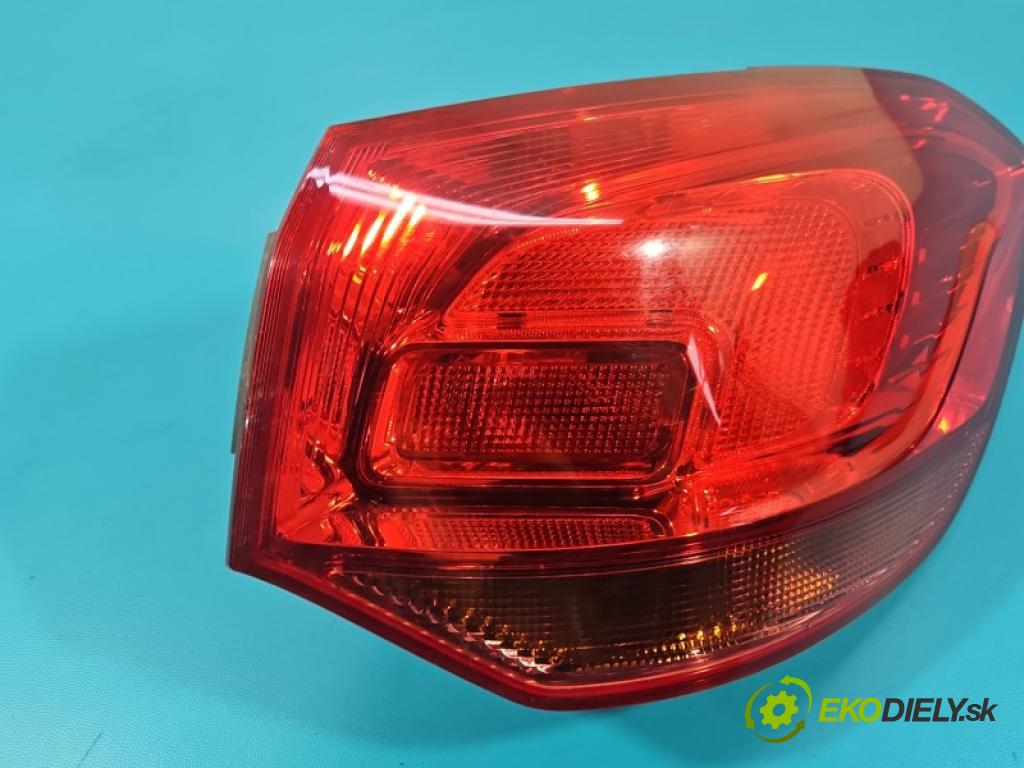 Opel Astra IV 2009-2015 1.7 cdti 110 hp manual 81 kW 1686 cm3 5- světlo zadní pravé blatník: 13282243