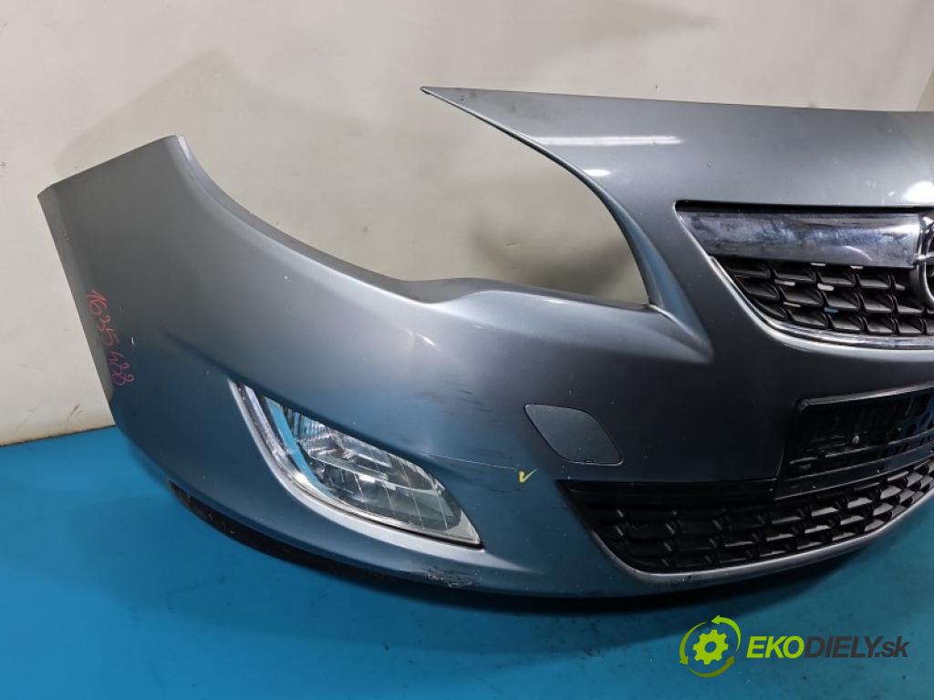 Opel Astra IV 2009-2015 1.7 cdti 110 hp manual 81 kW 1686 cm3 5- nárazník přední  (Klika dveří ostatní)