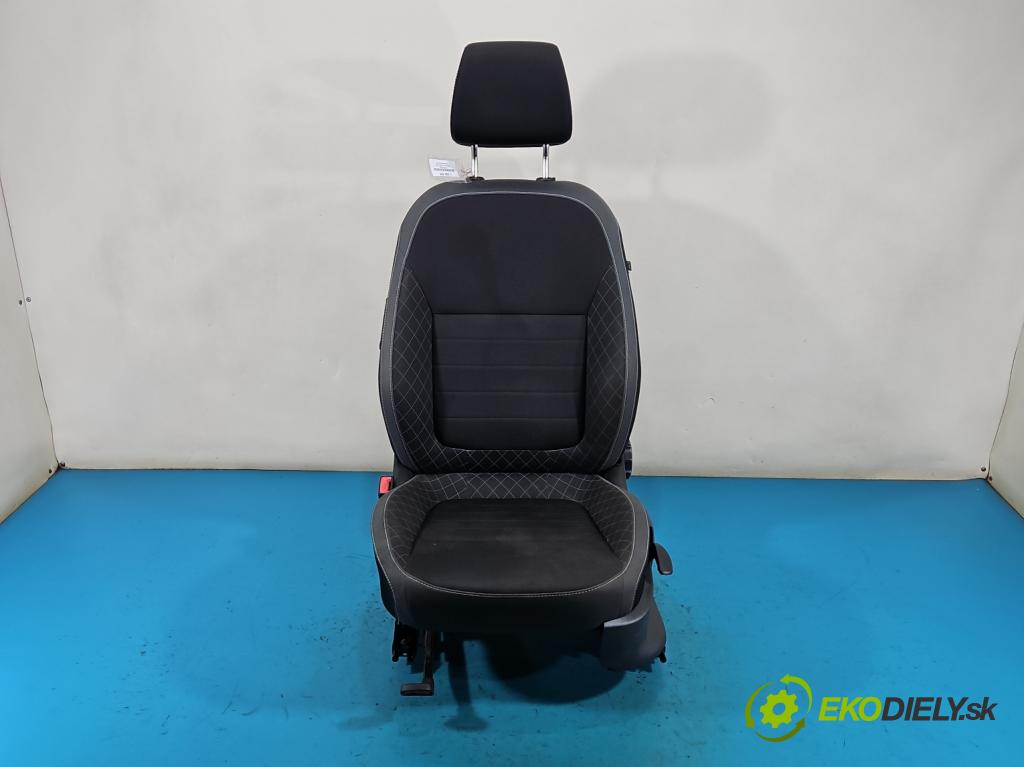 Skoda Fabia III 2014-2021 1.0 TSI 95 HP manual 70 kW 999 cm3 5- Sedačka ľavý  (Sedadlo)