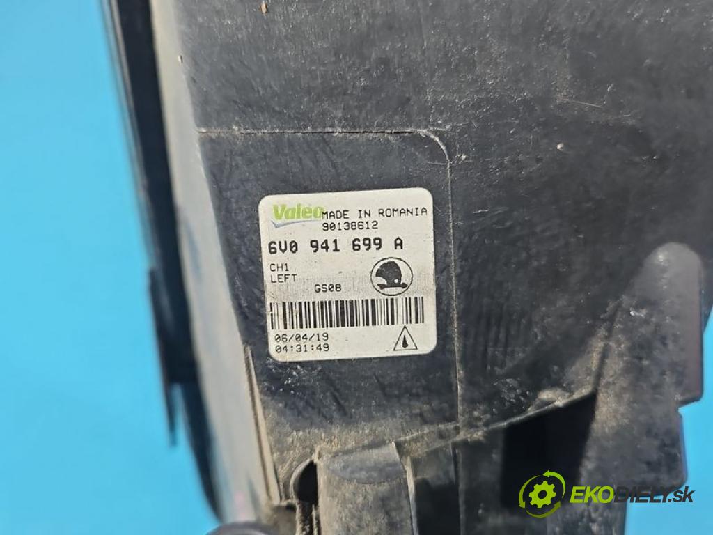 Skoda Fabia III 2014-2021 1.0 TSI 95 HP manual 70 kW 999 cm3 5- Halogen ľavý 6V0941699A (Kľučka dverí ostatné)