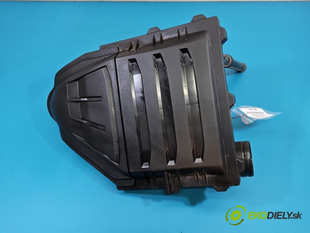 Skoda Fabia III 2014-2021 1.0 TSI 95 HP manual 70 kW 999 cm3 5- obal filtra vzduchu 04C129620A (Obal vzduchového filtra)