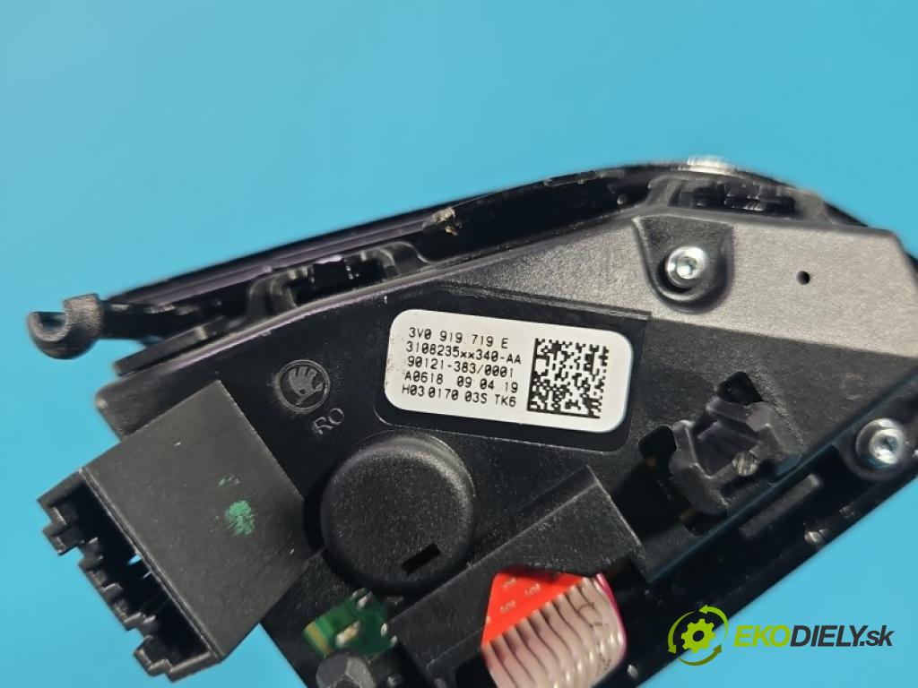 Skoda Fabia III 2014-2021 1.0 TSI 95 HP manual 70 kW 999 cm3 5- prepínač multifunkční: řízení: 3V0919719E (Prepínacie páčky pod volantom)